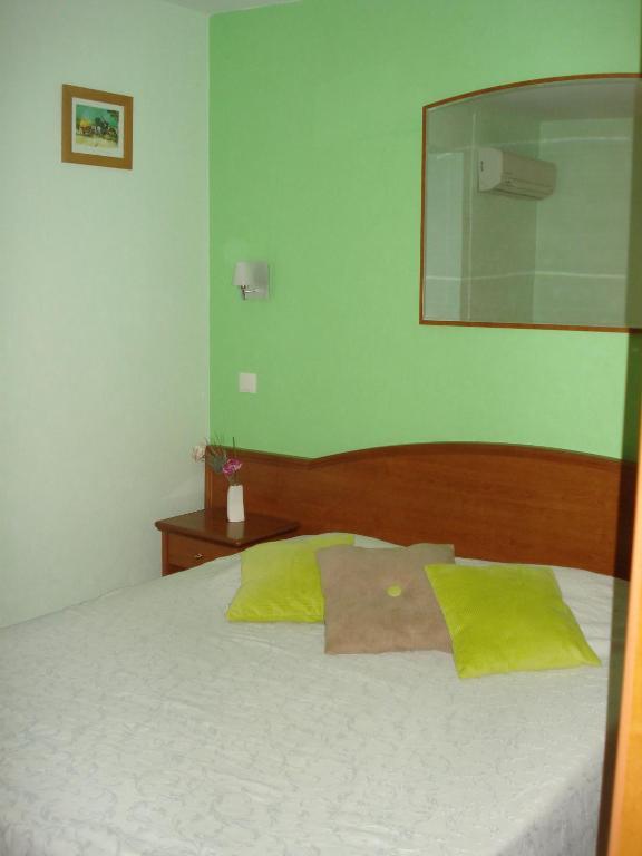 Chambres d'hôtes la Chaumière Arcy-sur-Cure Quarto foto
